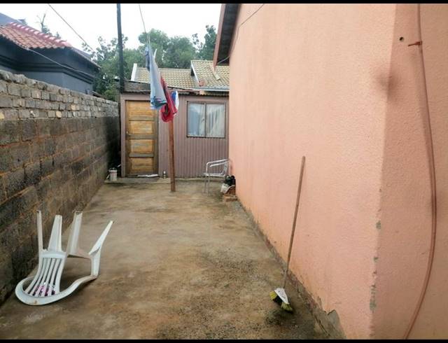 2 BEDROOM HOUSE FOR SALE IN ELSPARK